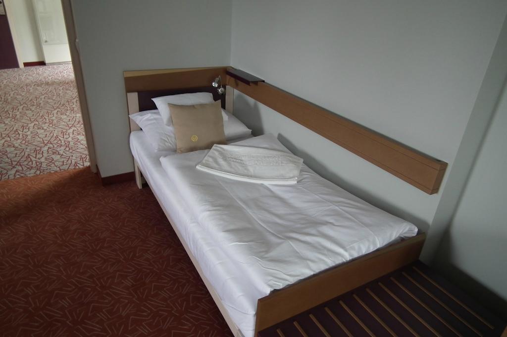Szent Gellért Hostel Székesfehérvár Zimmer foto