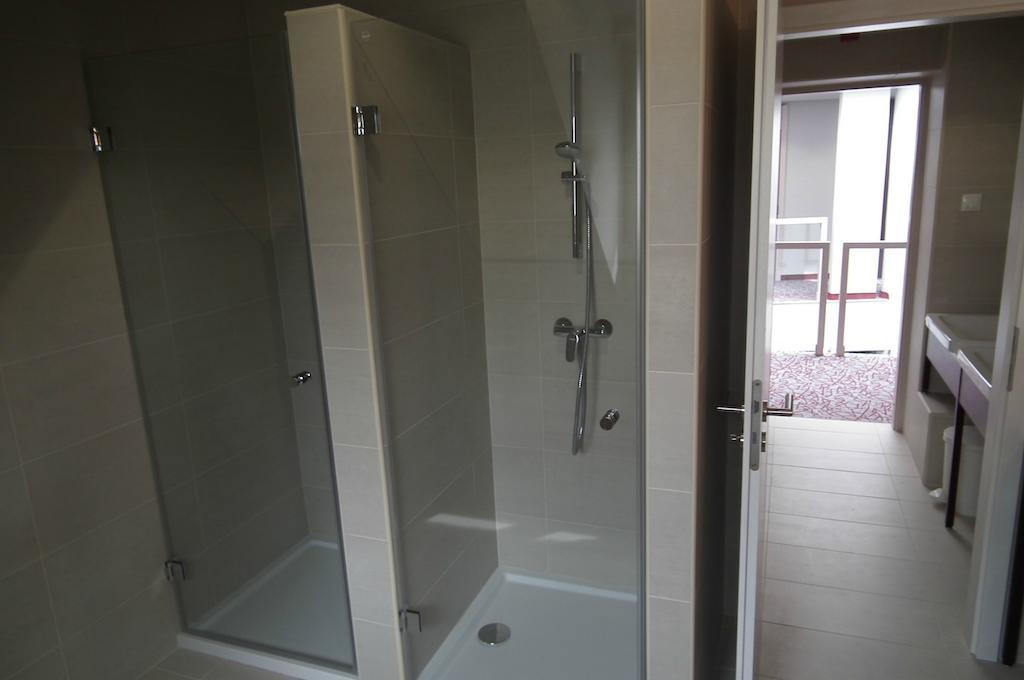 Szent Gellért Hostel Székesfehérvár Zimmer foto